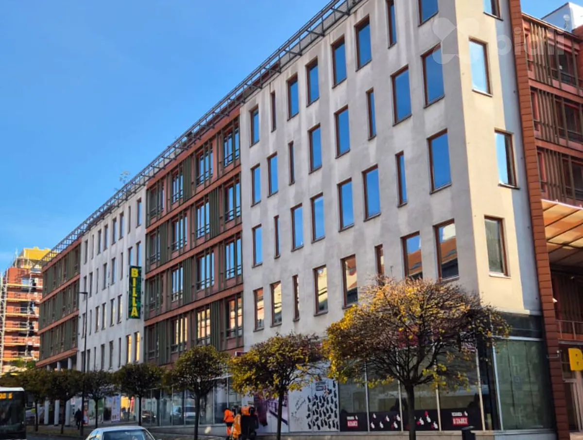 Pronájem obchodního prostoru 92 m²
